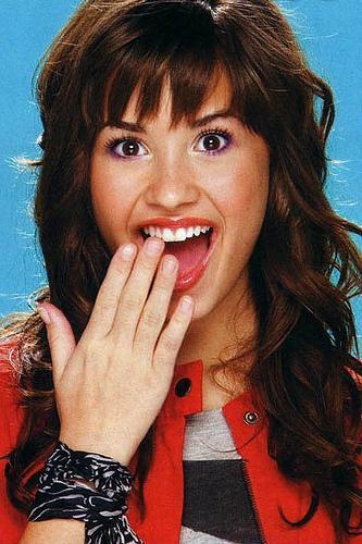 demi-lovato-10