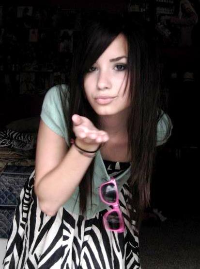 demi-lovato-11