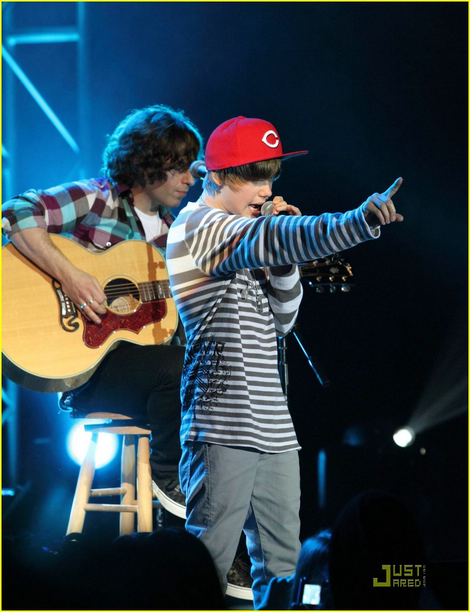justin-bieber-baby-bahamas-10